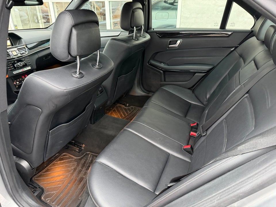 Mercedes E220 2,2 CDi 4d