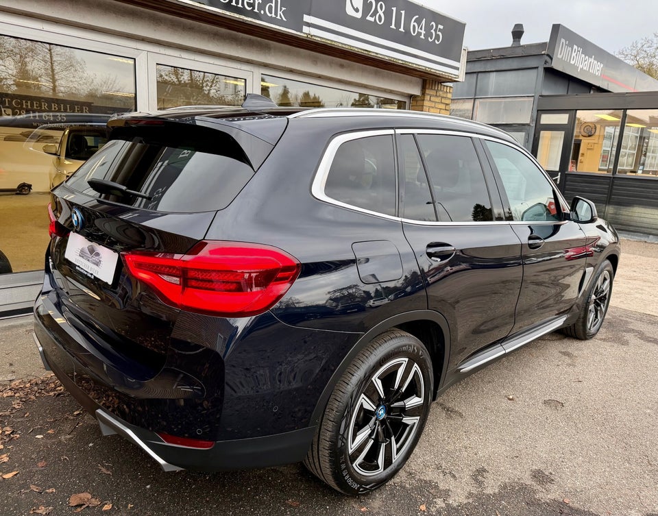 BMW iX3 Charged 5d