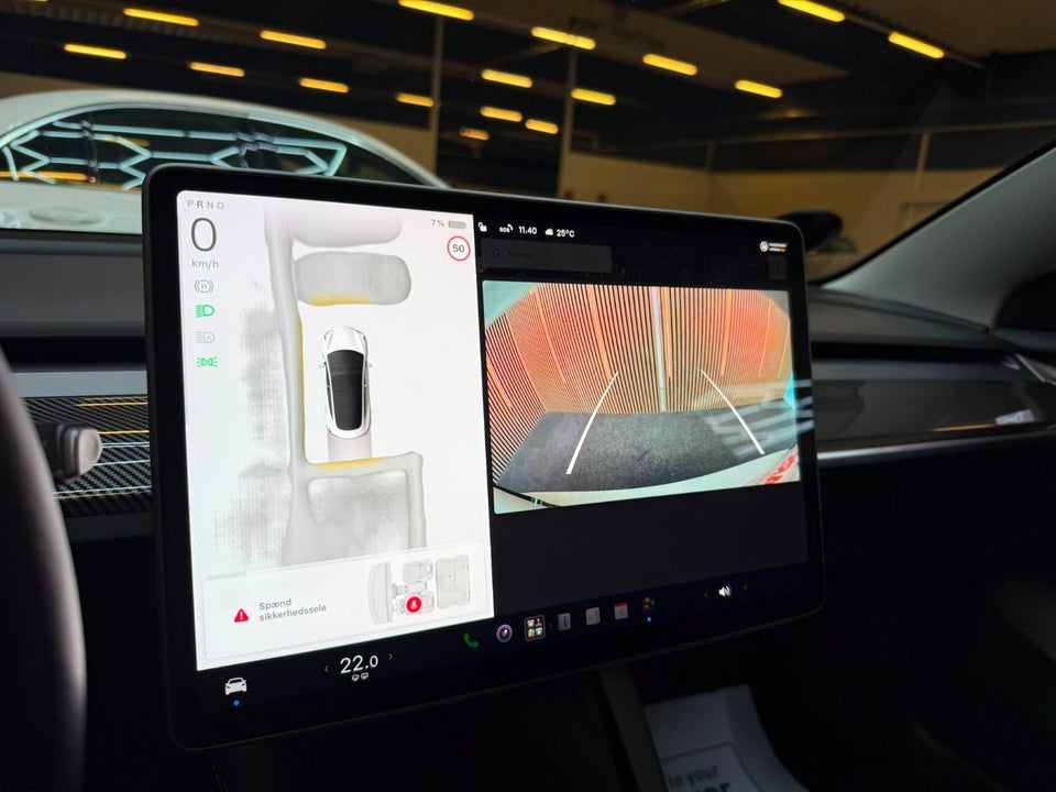 Tesla Model 3 RWD 4d
