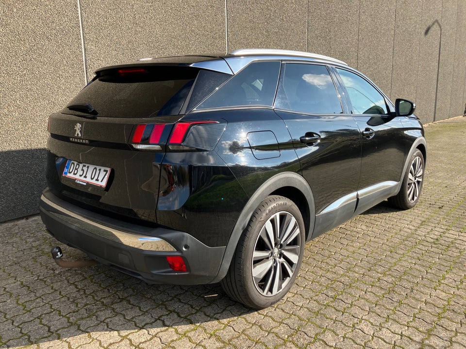 Peugeot 3008 1,2 PureTech 130 Allure 5d