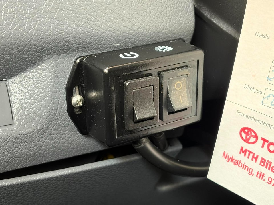 Toyota ProAce 2,0 D 122 Medium Comfort Master aut. 5d