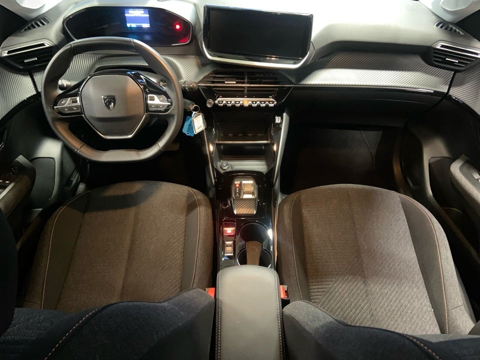 Peugeot e-208 50 Style 5d