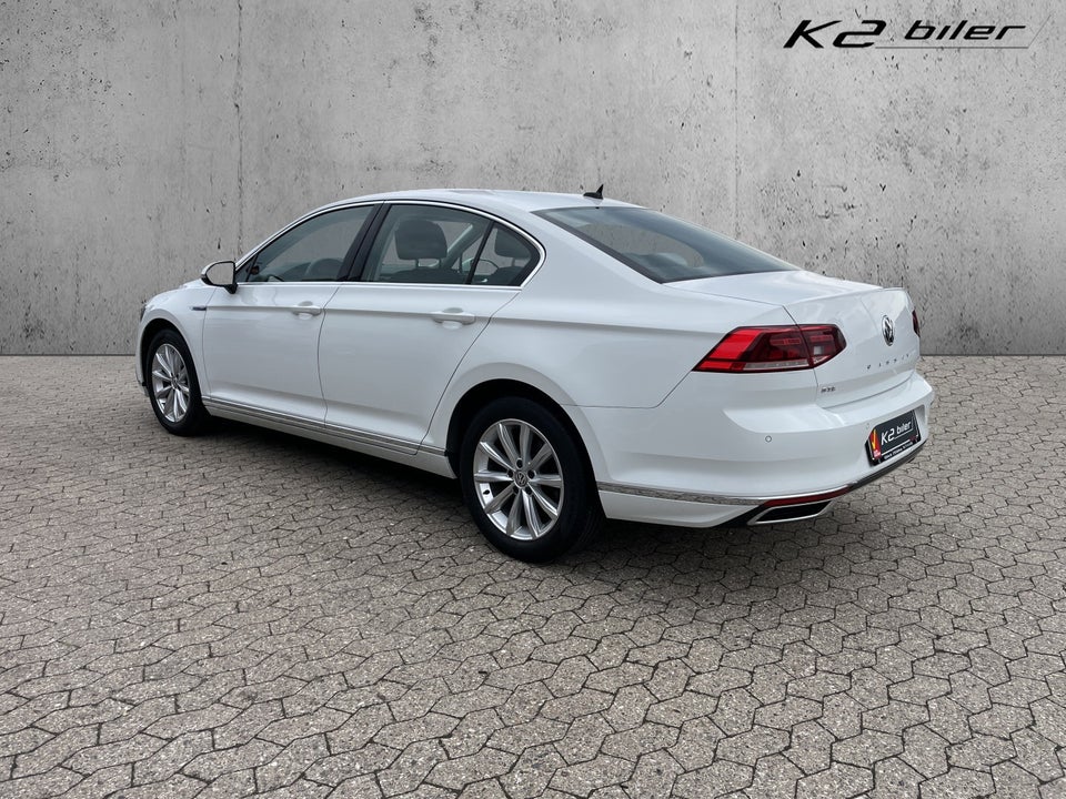 VW Passat 1,4 GTE+ Pro DSG 4d