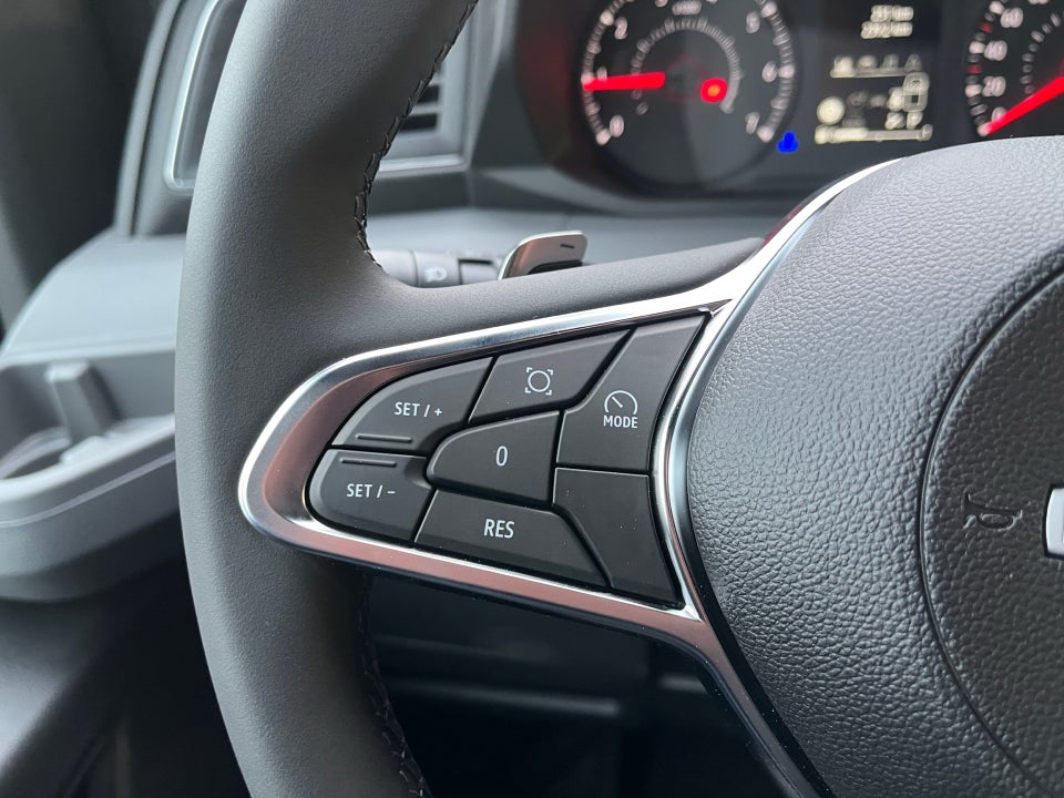 Nissan Interstar 2,0 dCi 170 L2H2 Tekna aut. Van