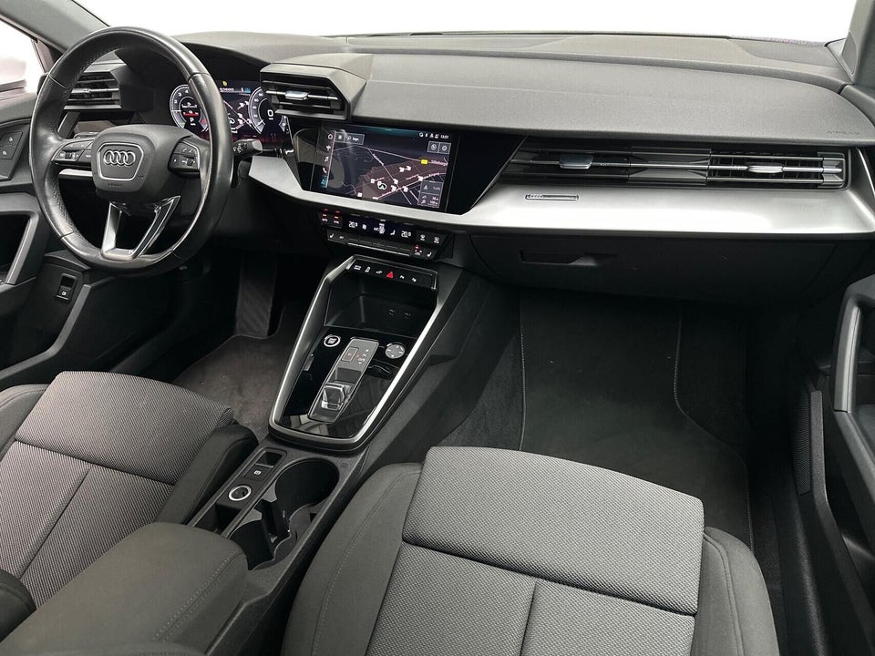 Audi A3 40 TFSi e Prestige Sportback S-tr. 5d