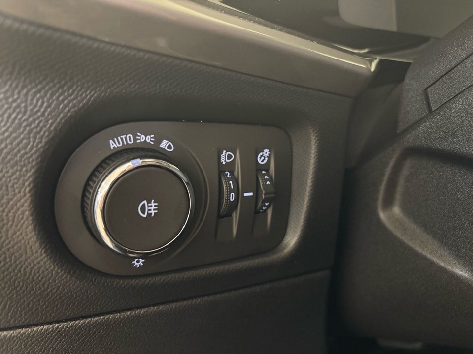 Opel Mokka-e 50 Elegance 5d