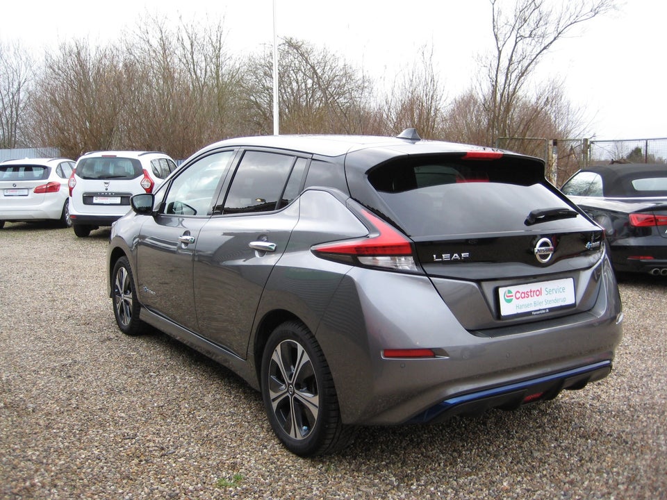Nissan Leaf 62 e+ Tekna 5d