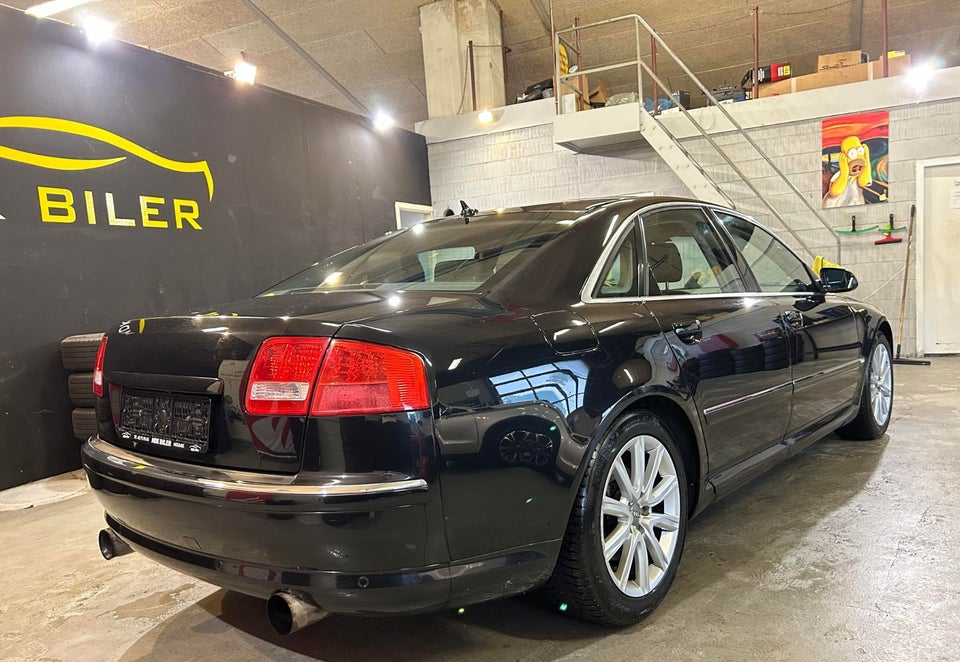 Audi A8 4,2 V8 quattro Tiptr. 4d