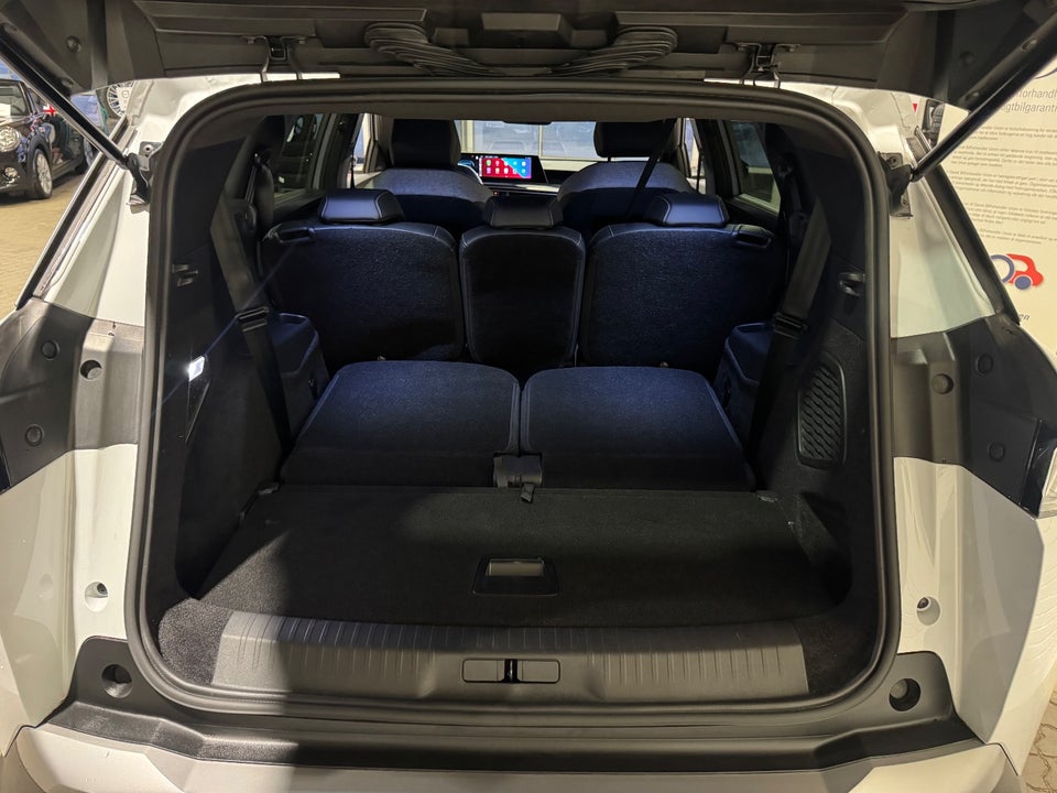 Peugeot e-5008 77 Allure 7prs 5d