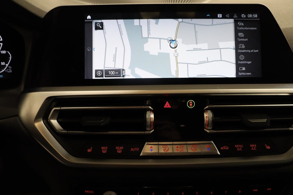 BMW 330e 2,0 Touring Sport Line aut. 5d