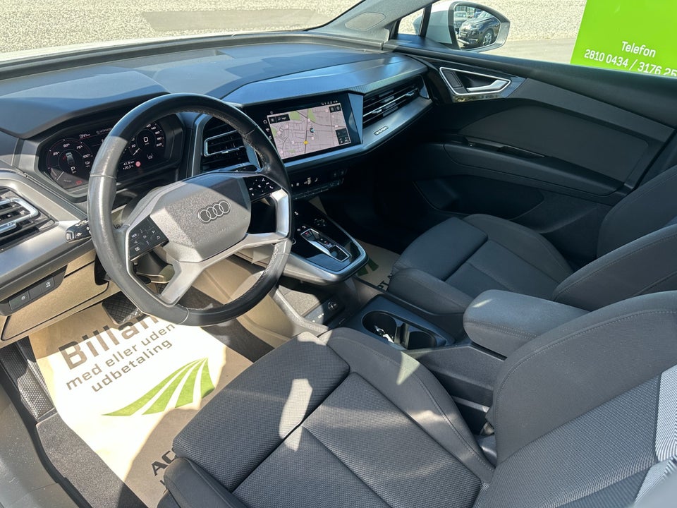 Audi Q4 e-tron 40 S-line 5d