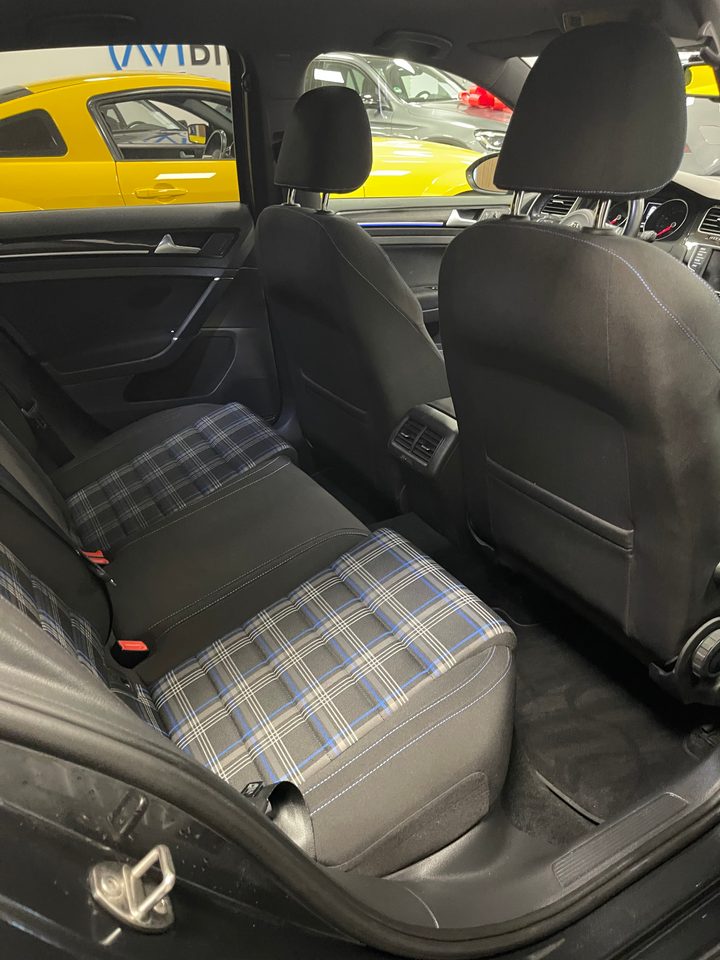 VW Golf VII 1,4 GTE DSG 5d