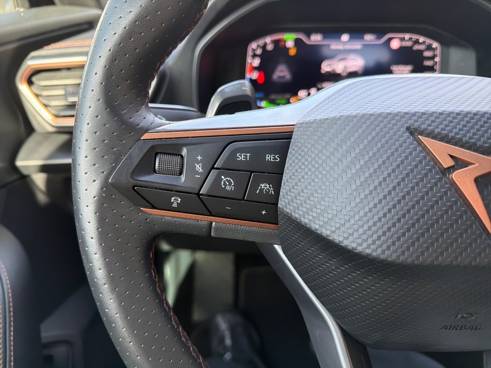 Cupra Formentor 1,4 eHybrid DSG 5d