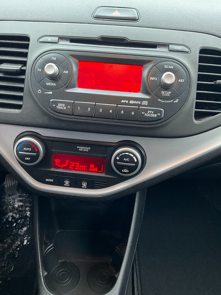 Kia Picanto 1,0 World Cup Eco Clim 5d