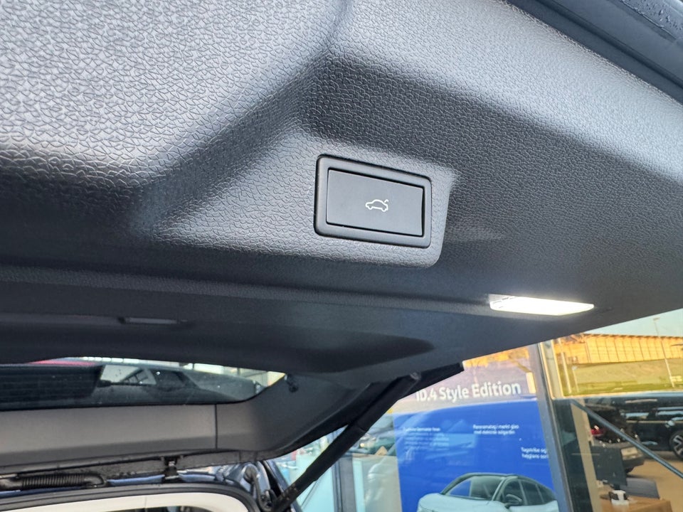 VW ID.Buzz 86 Style+ 7prs LWB 5d