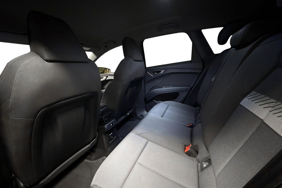 Audi Q4 e-tron 40 Attitude 5d