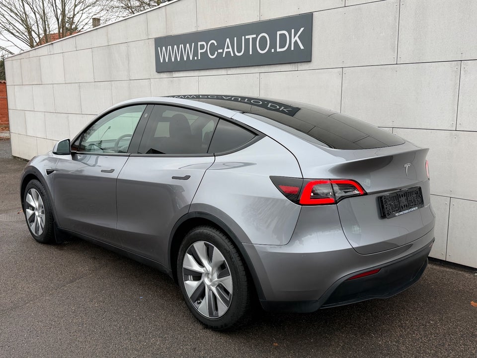 Tesla Model Y Long Range AWD 5d