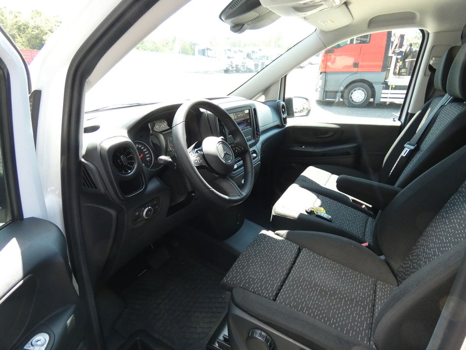 Mercedes Vito 114 2,0 CDi A2 Kassevogn PRO aut. RWD