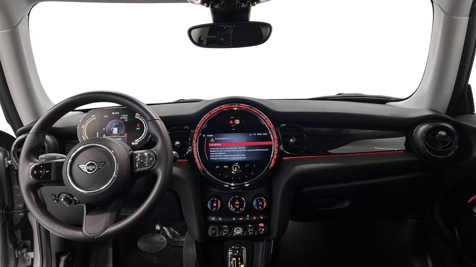 MINI Cooper SE Essential 3d