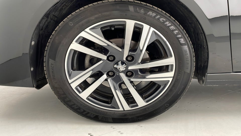 Peugeot 208 1,2 PureTech 75 Active Pack 5d