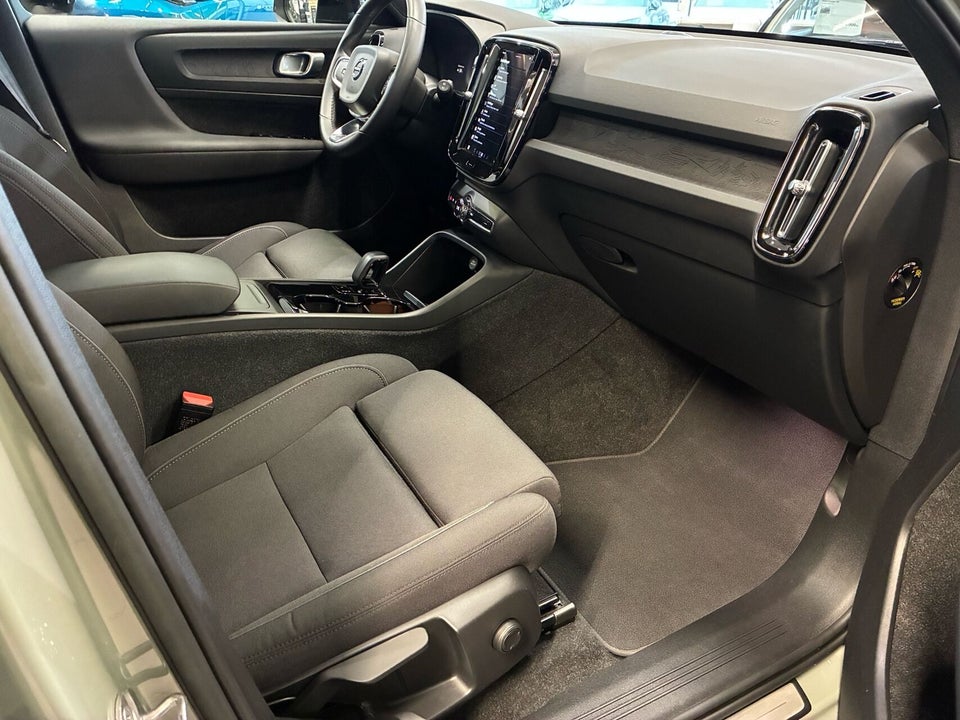 Volvo XC40 P6 ReCharge Core 5d