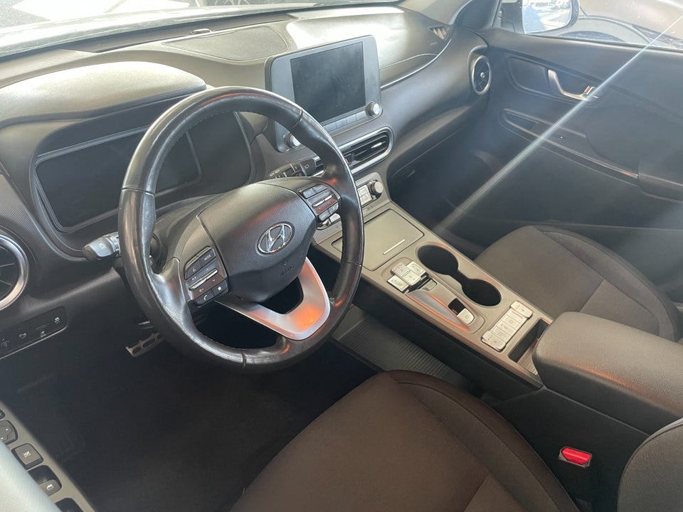 Hyundai Kona 39 EV Select 5d
