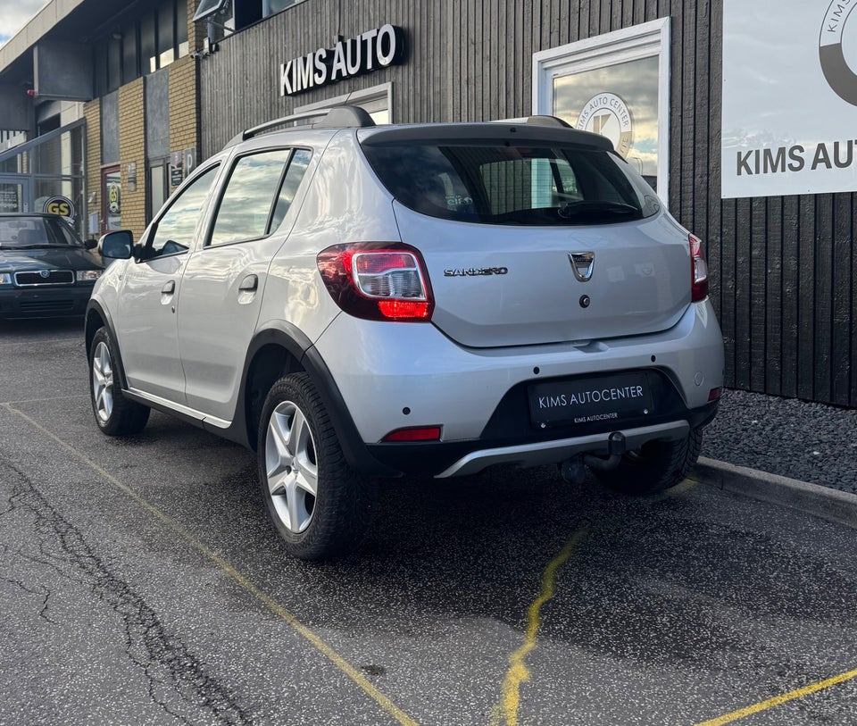 Dacia Sandero Stepway 0,9 TCe 90 Prestige Easy-R 5d
