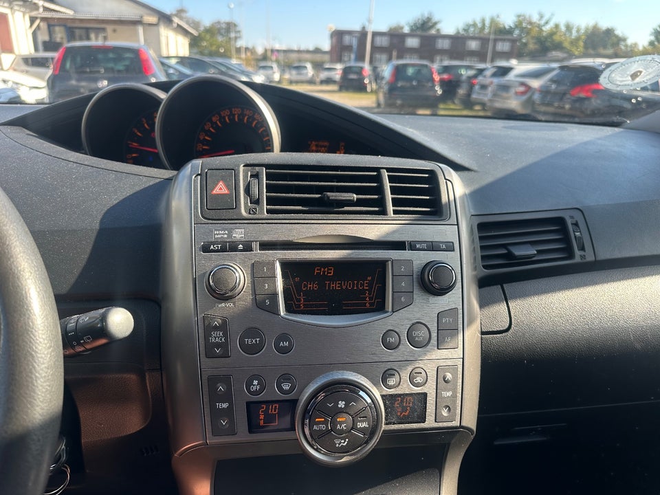 Toyota Verso 2,0 D-4D TX 7prs 5d