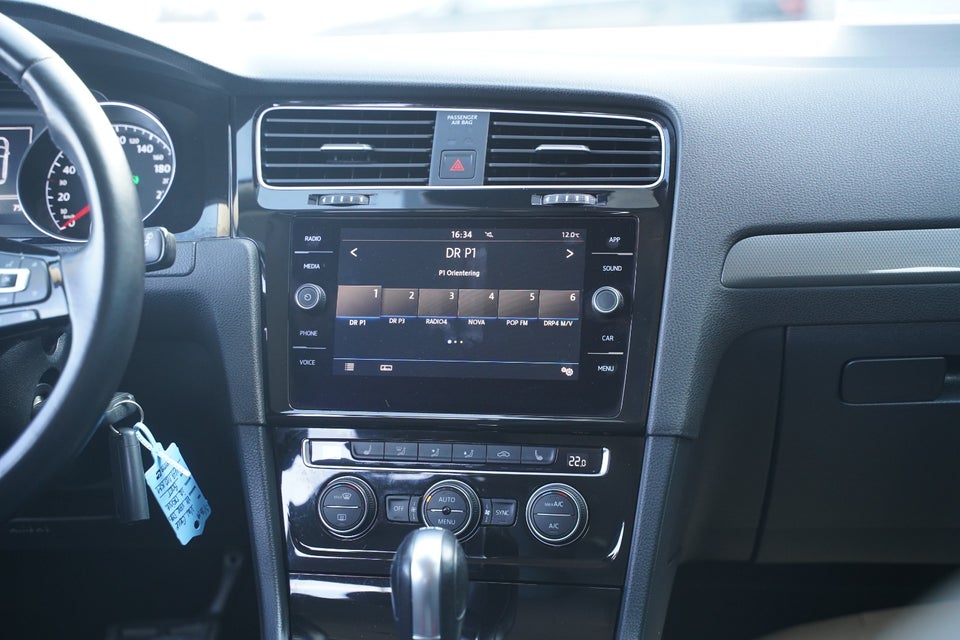 VW Golf VII 1,6 TDi 115 Comfortline Variant DSG 5d