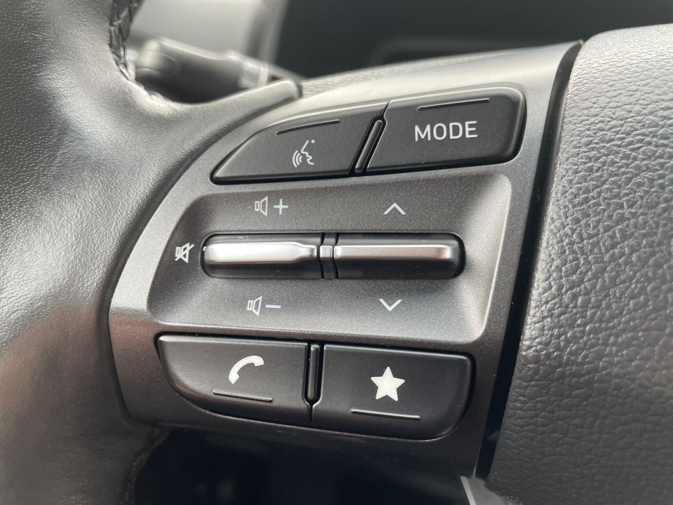 Hyundai Kona 39 EV Select 5d