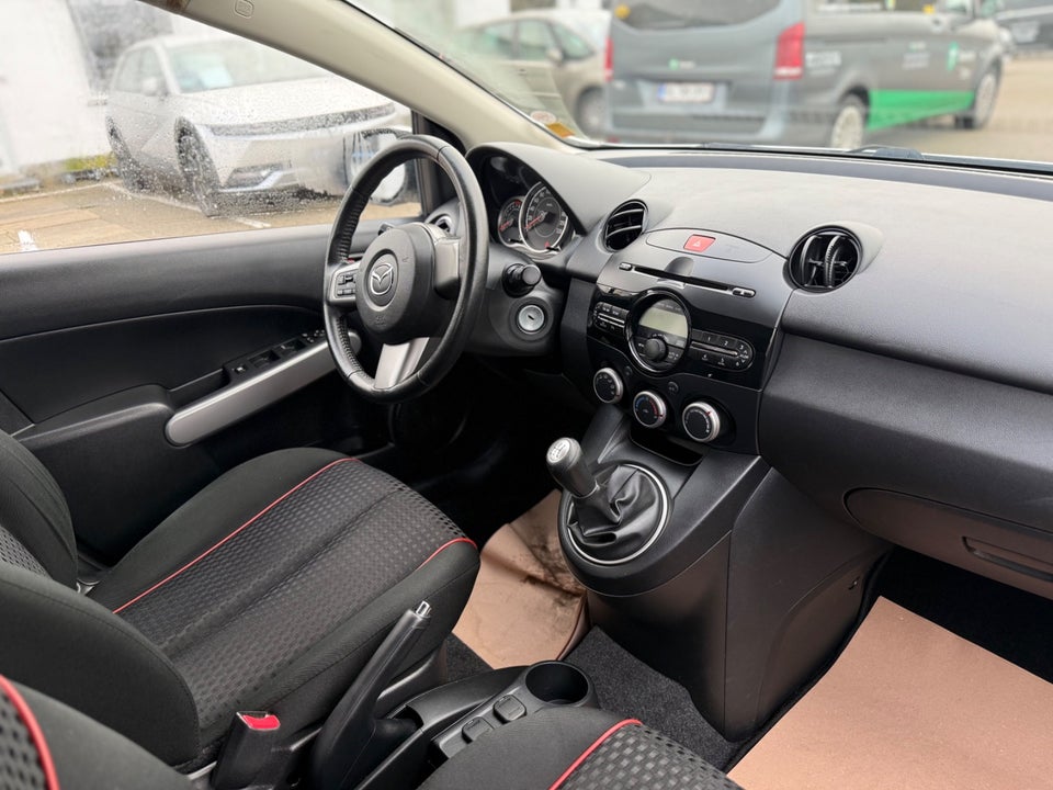 Mazda 2 1,3 Takara Edition 5d