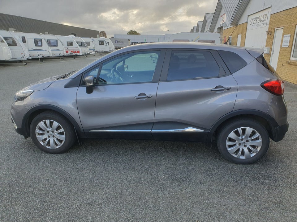 Renault Captur 1,5 dCi 90 Expression EDC 5d