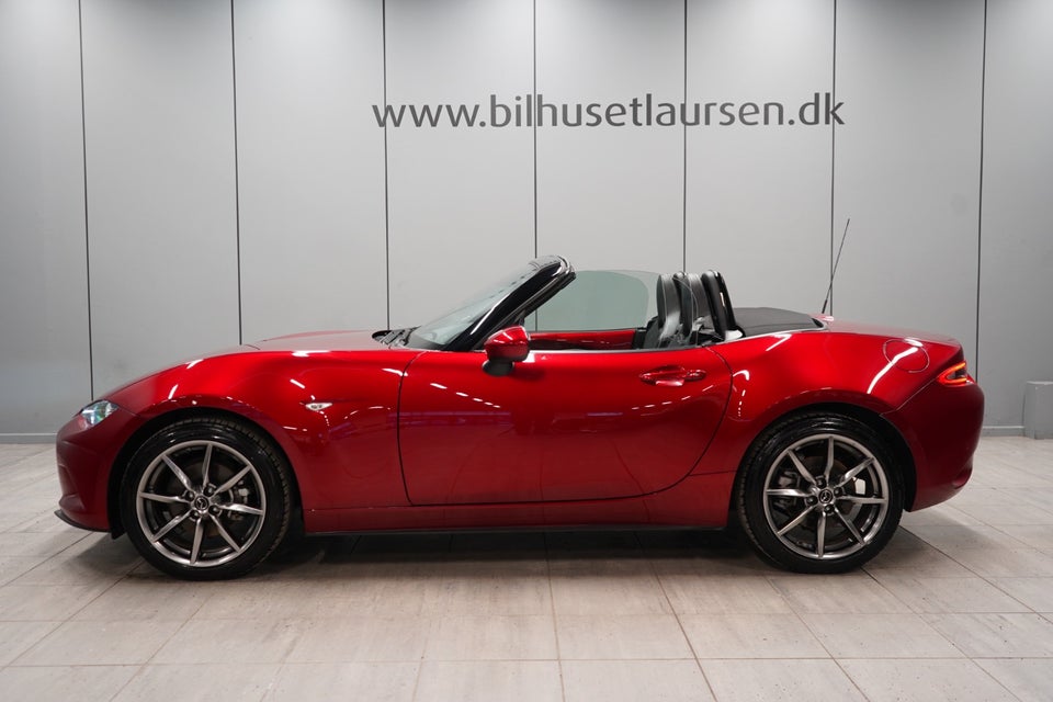 Mazda MX-5 2,0 SkyActiv-G 184 Roadster Cosmo Sport 2d