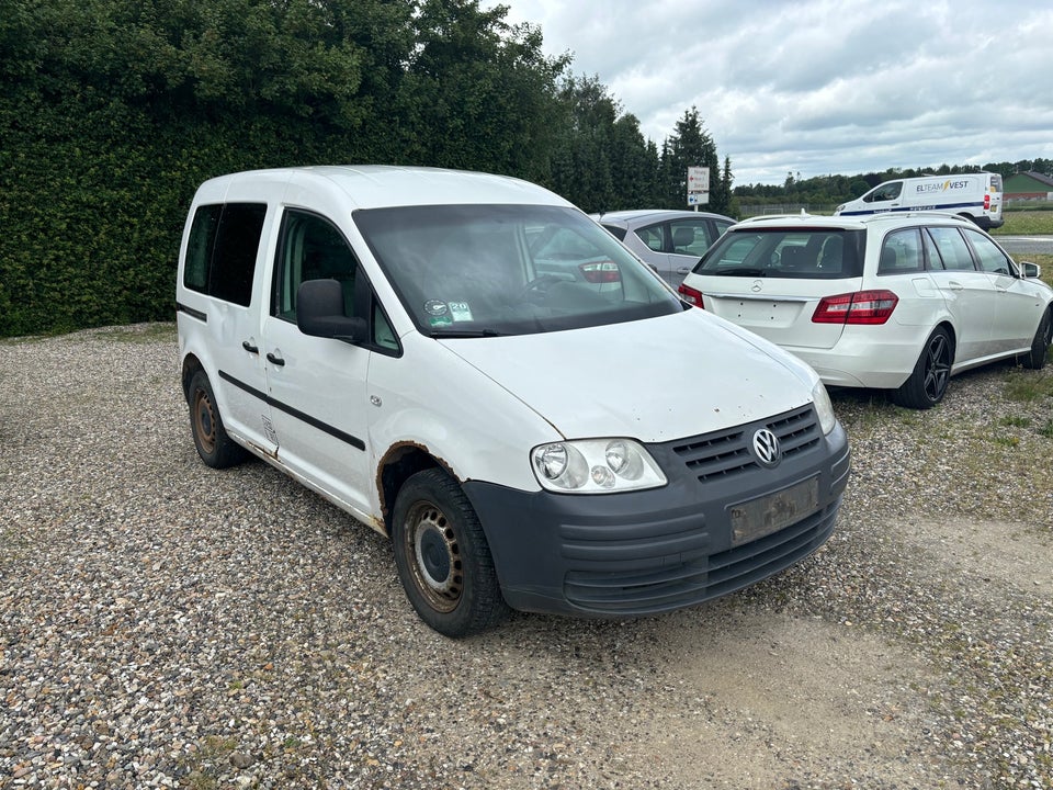 VW Caddy 1,9 TDi Life 4d