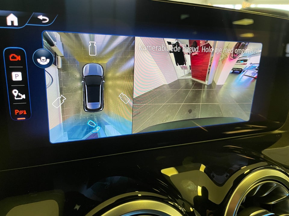 Mercedes EQA350 4Matic 5d