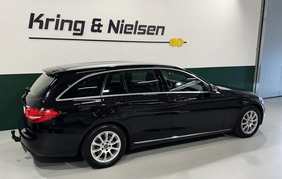 Mercedes C220 d 2,2 Avantgarde stc. aut. 5d