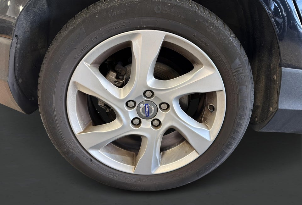 Volvo V40 CC 1,6 D2 115 Kinetic 5d