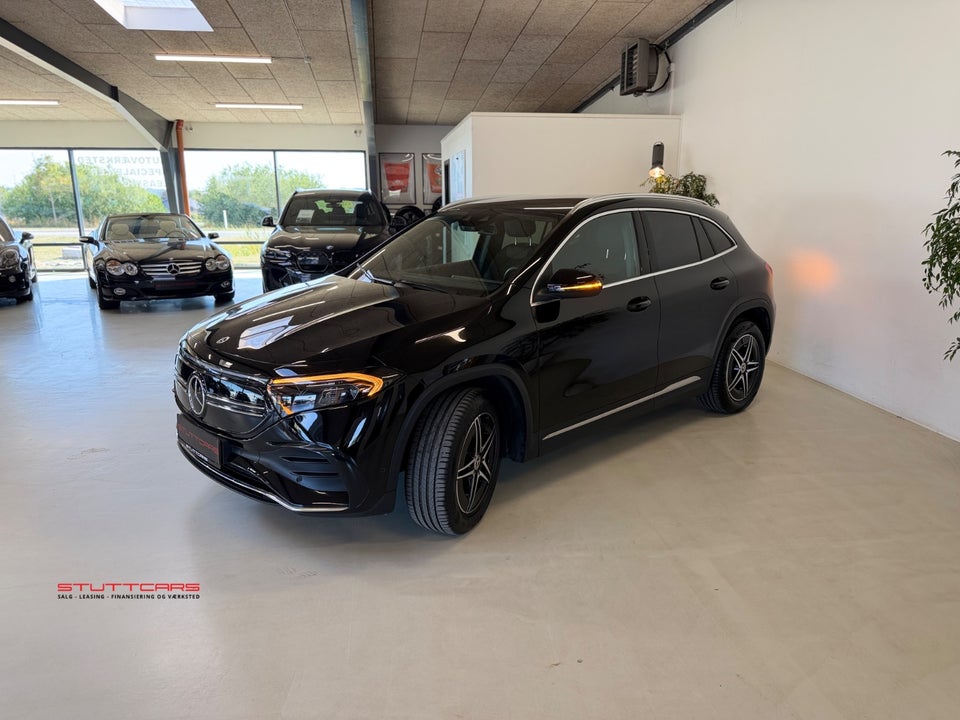 Mercedes EQA300 AMG Line 4Matic 5d