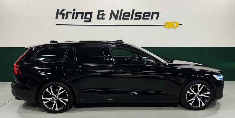 Volvo V60 2,0 T4 190 R-Design aut. 5d