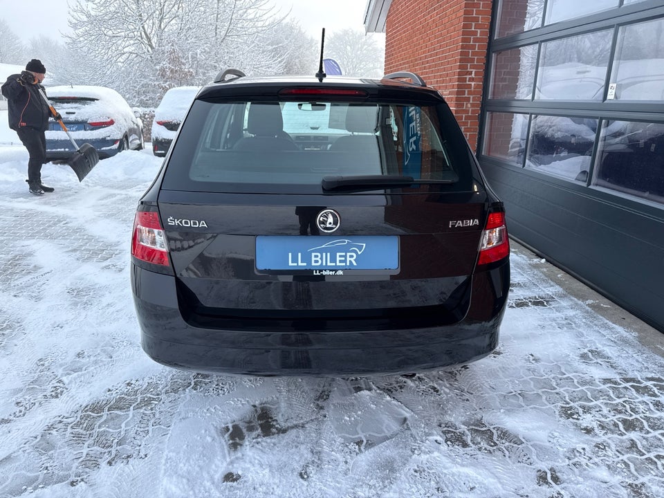 Skoda Fabia 1,2 TSi 110 Ambition Combi 5d
