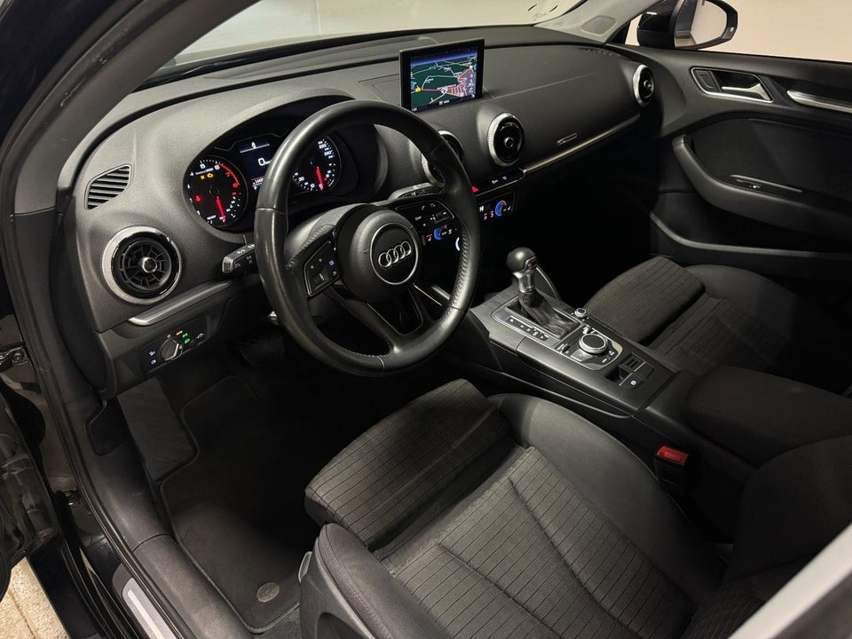 Audi A3 1,5 TFSi 150 Sport S-tr. 4d