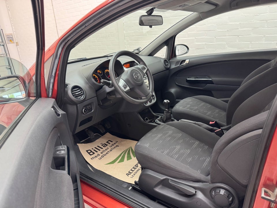 Opel Corsa 1,0 12V Enjoy 3d