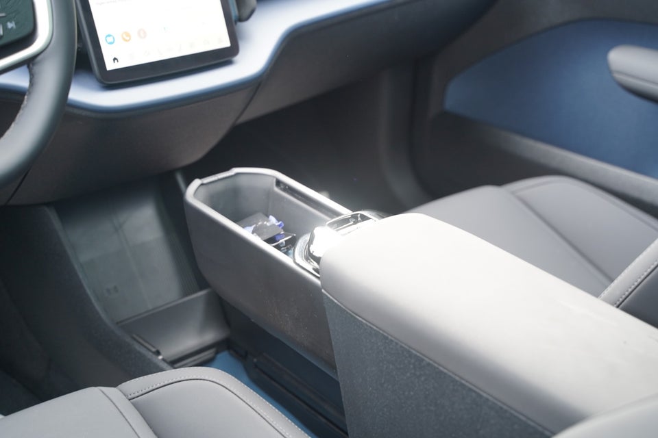 Volvo EX30 Twin Performance Ultra 5d