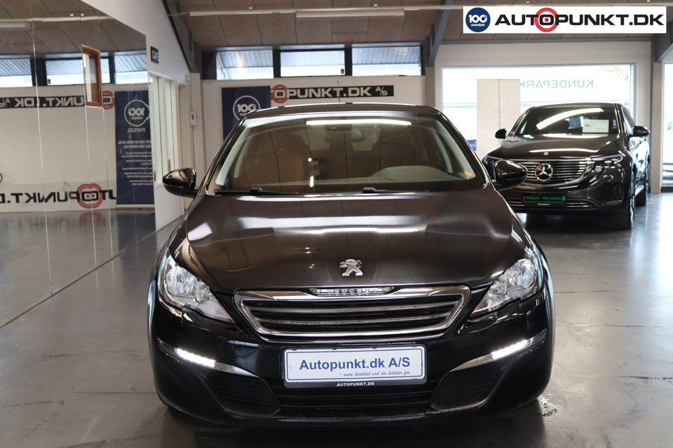 Peugeot 308 1,2 e-THP 110 Active 5d