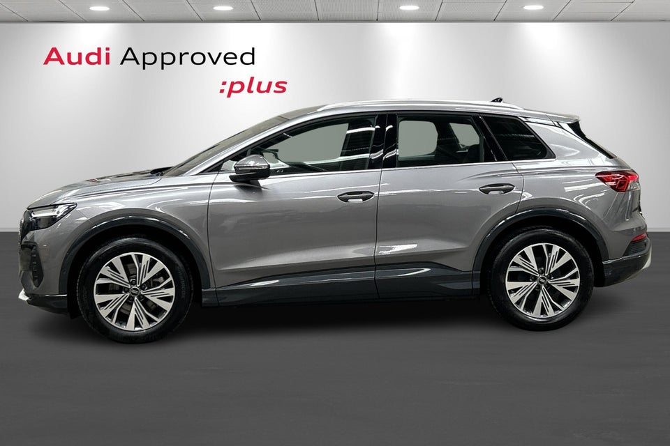 Audi Q4 e-tron 45 Progress 5d