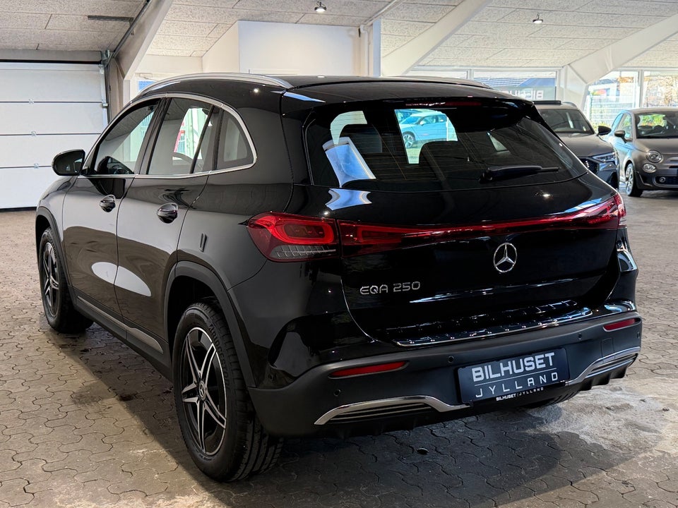 Mercedes EQA250 AMG Line 5d