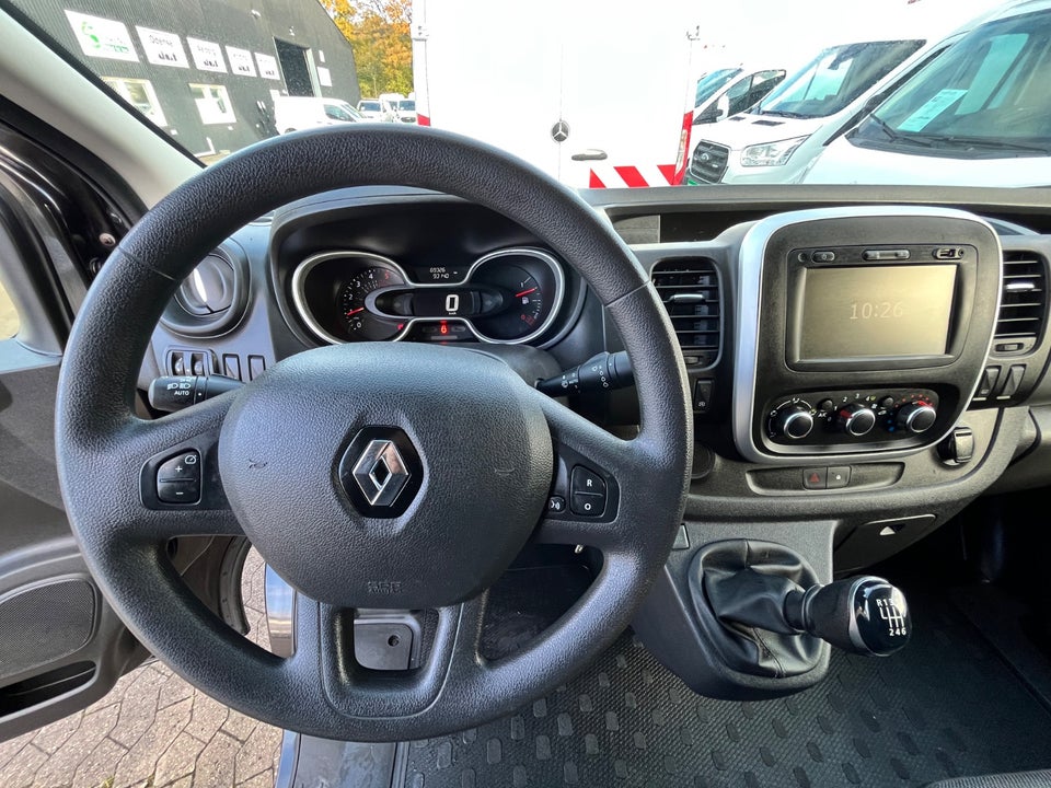 Renault Trafic T29 2,0 dCi 120 L2H1