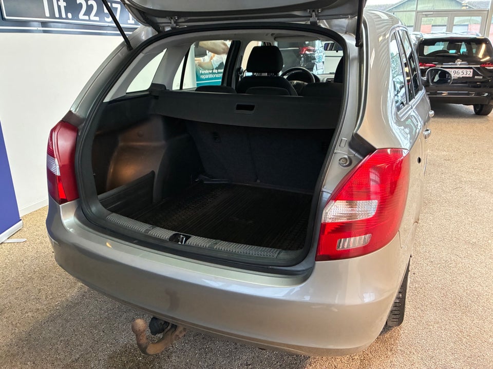 Skoda Fabia 1,2 TSi 86 Ambiente Combi 5d