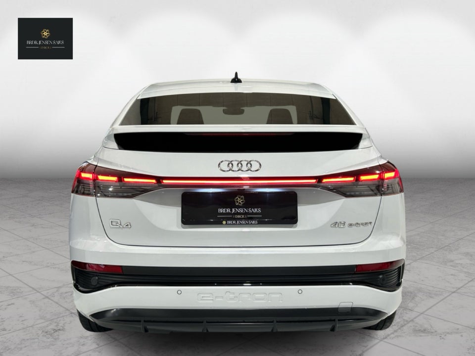 Audi Q4 e-tron 40 S-line Sportback 5d