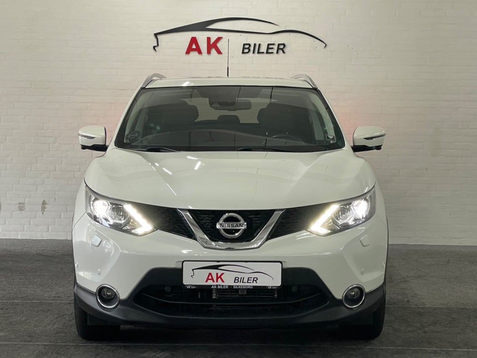 Nissan Qashqai 1,6 dCi 130 Tekna X-tr. 5d